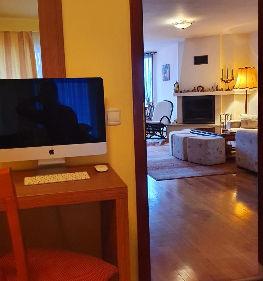 Trovanti Apartment Feleacu ภายนอก รูปภาพ
