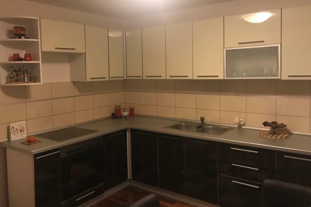 Trovanti Apartment Feleacu ภายนอก รูปภาพ