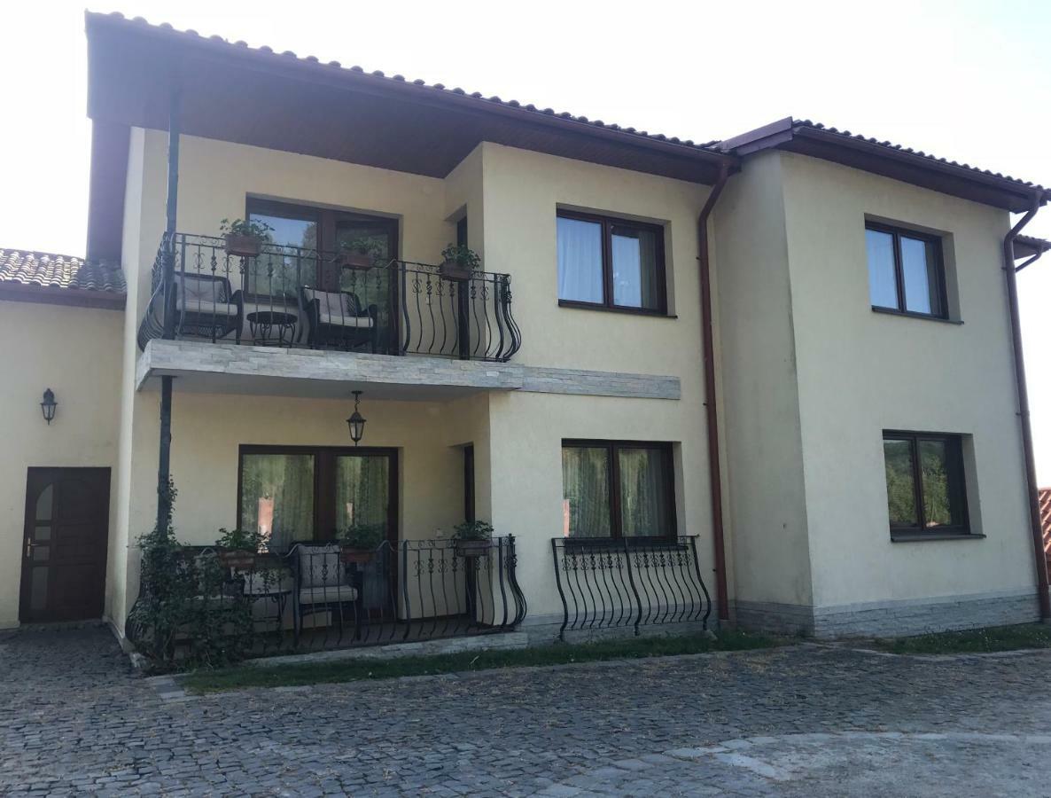 Trovanti Apartment Feleacu ภายนอก รูปภาพ